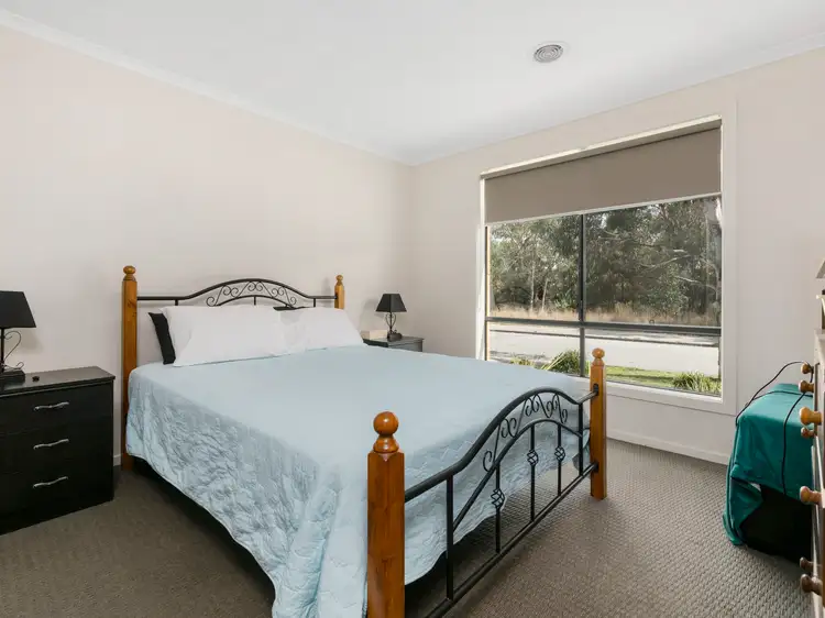 Fourth view of Homely house listing, 15 Stanhope Place, Pakenham VIC 3810