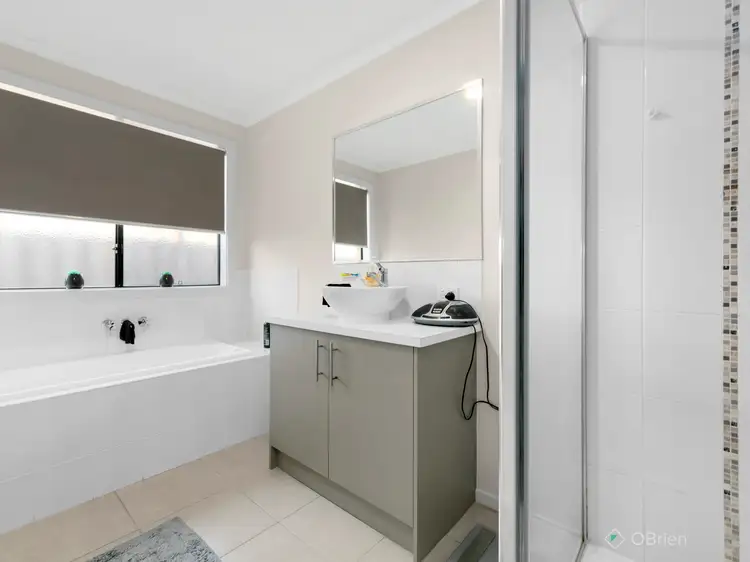 Sixth view of Homely house listing, 15 Stanhope Place, Pakenham VIC 3810