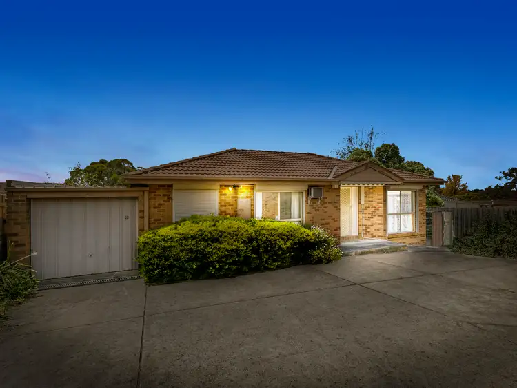 2/241 Power Road, Endeavour Hills VIC 3802