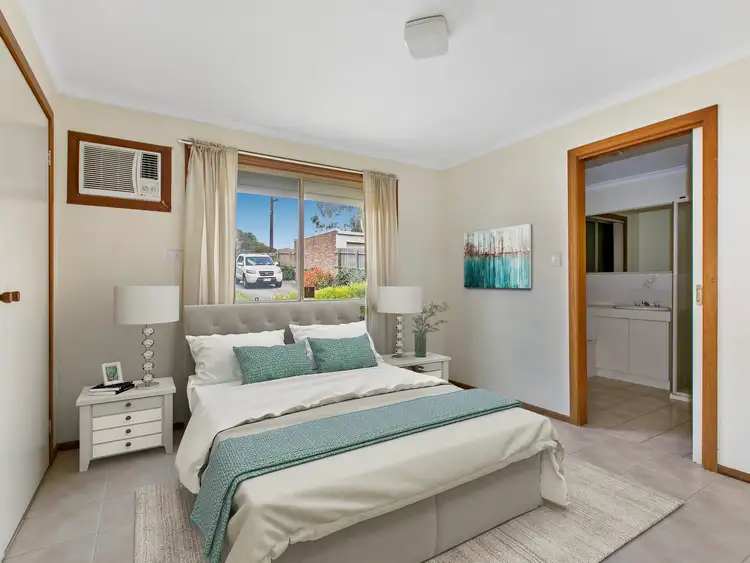 Fifth view of Homely unit listing, 2/241 Power Road, Endeavour Hills VIC 3802