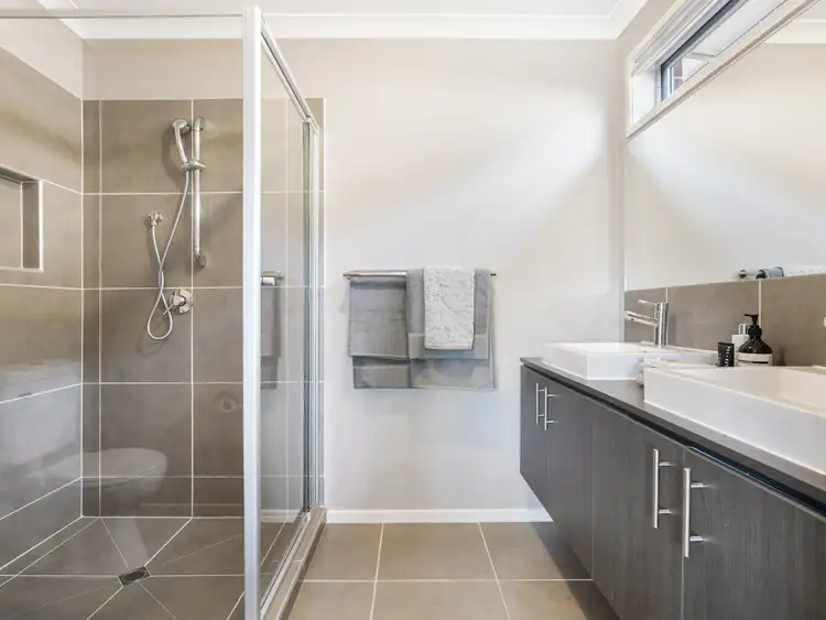 Sixth view of Homely house listing, 21 Galilee Drive, Sandhurst VIC 3977