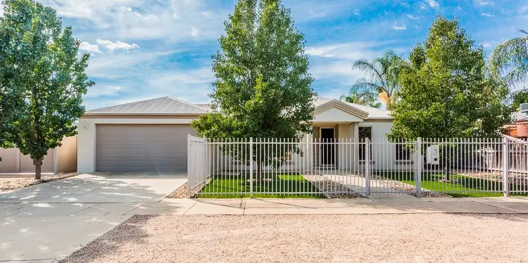 52 Shackell Street, Echuca VIC 3564