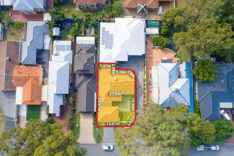 Second view of Homely house listing, 7 Opal Place, Riverton WA 6148