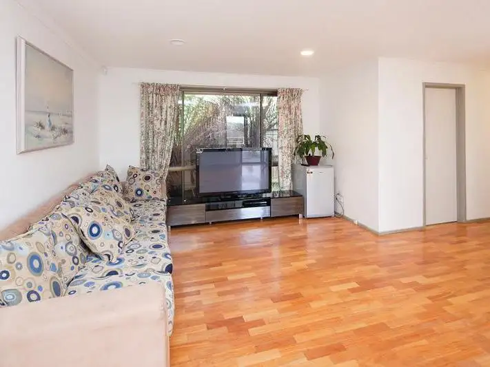 Sixth view of Homely house listing, 2 Redleap Court, Endeavour Hills VIC 3802