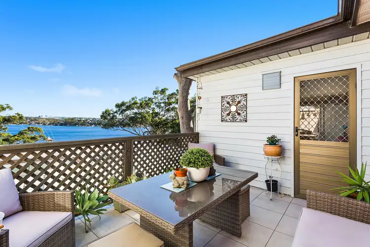 8A Pleasant Way, Blakehurst NSW 2221