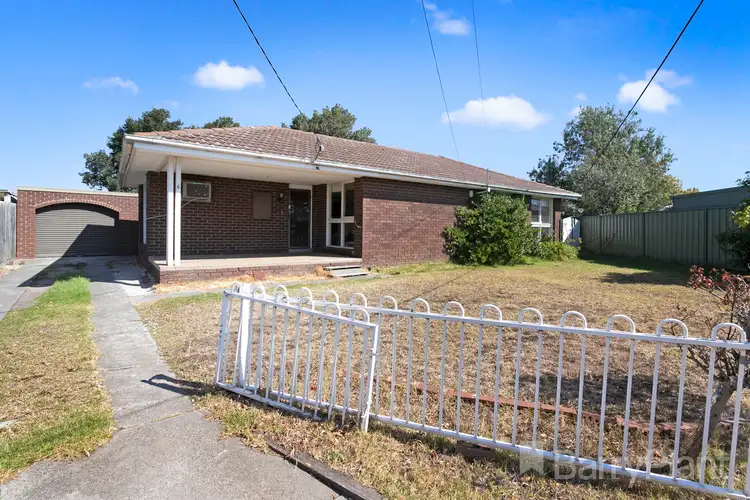 6 Padua Court, Gladstone Park VIC 3043