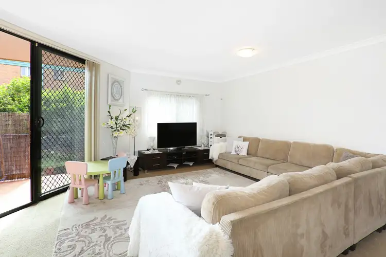 Fifth view of Homely unit listing, 10/1-5 Kitchener Avenue, Regents Park NSW 2143