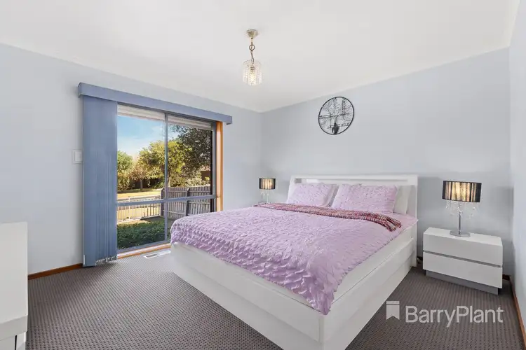 Sixth view of Homely unit listing, 1/12 Grenda Drive, Mill Park VIC 3082