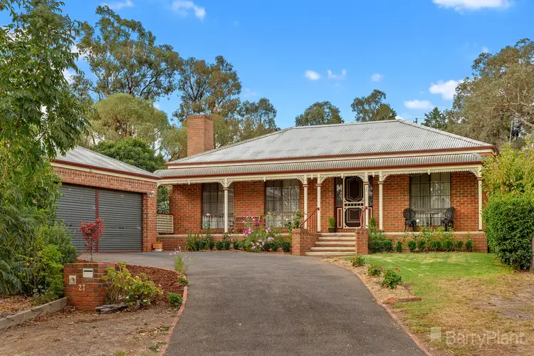 27 Warranwah Drive, Kennington VIC 3550
