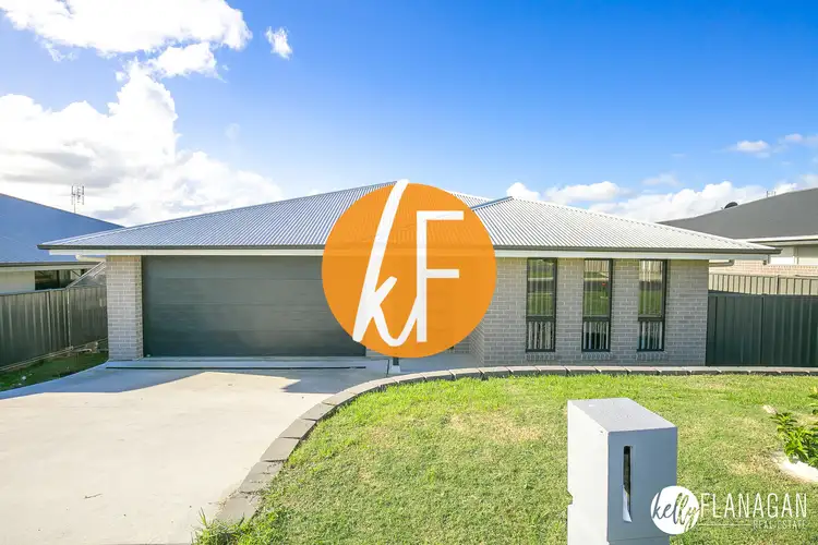 40 Prior Circuit, West Kempsey NSW 2440