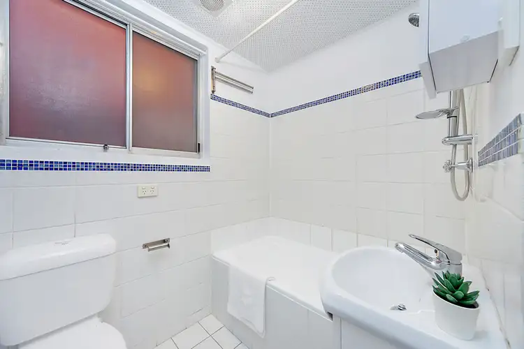 Fifth view of Homely unit listing, 2/10 Bank Street, Meadowbank NSW 2114