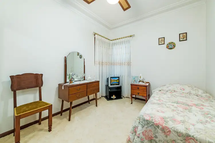 Fifth view of Homely house listing, 7 Edna Avenue, Toongabbie NSW 2146