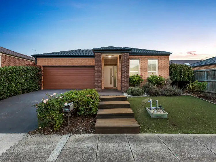 Main view of Homely house listing, 7 Katahdin Terrace, Cranbourne North VIC 3977