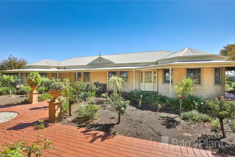 45 Leachs Road, Red Cliffs VIC 3496