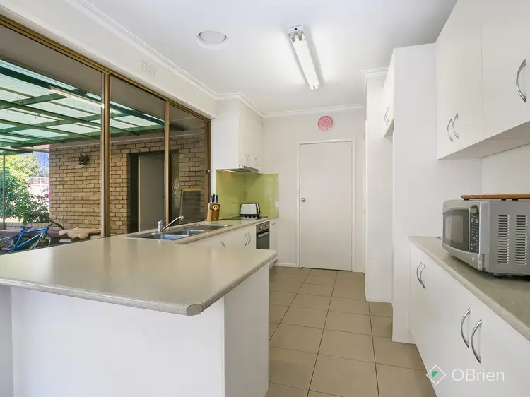 12 Hudson Street, Cranbourne VIC 3977