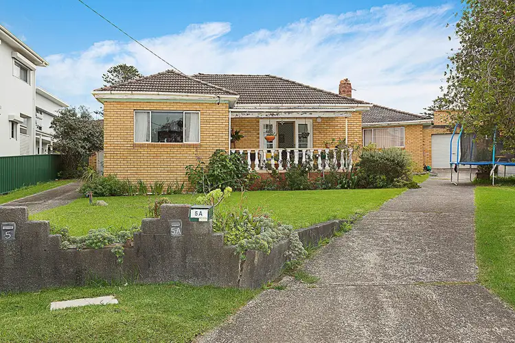 Third view of Homely house listing, 5 Gardeners Crescent, Shellharbour NSW 2529