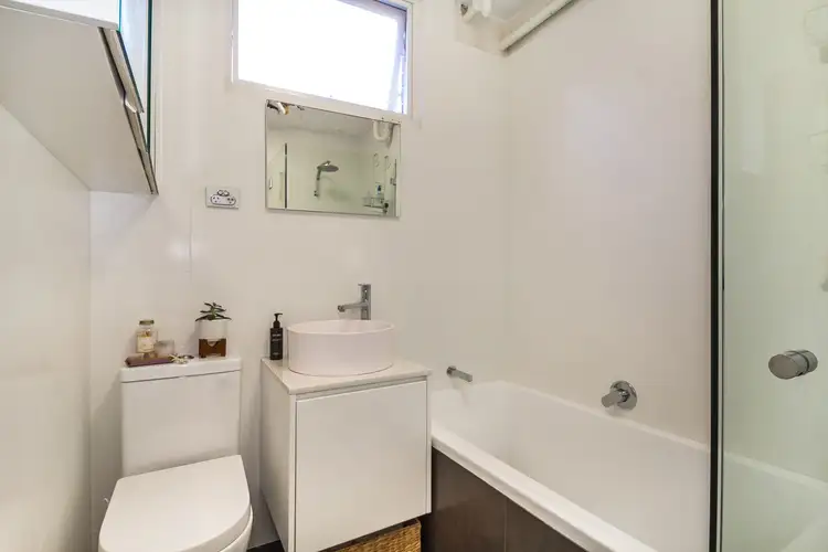 Fifth view of Homely apartment listing, 2/108 Soldiers Avenue, Freshwater NSW 2096