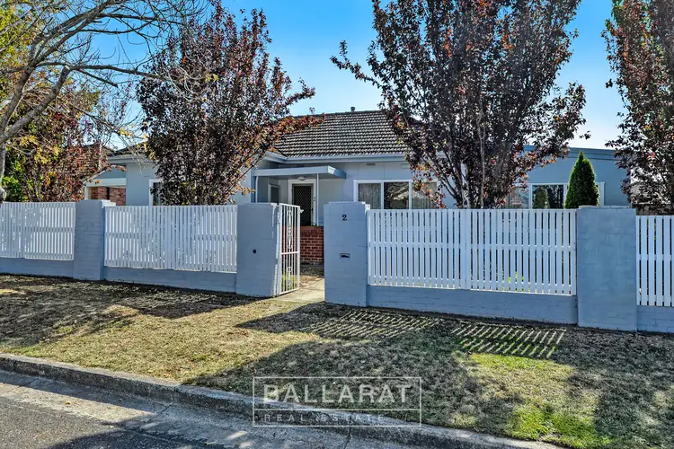 2 Smith Street, Newington VIC 3350