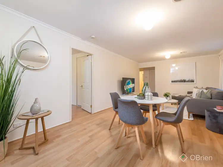 Sixth view of Homely house listing, 31 Pimelea Way, Hillside VIC 3037