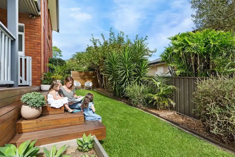 Main view of Homely house listing, 1/32 Oxford Falls Road, Beacon Hill NSW 2100