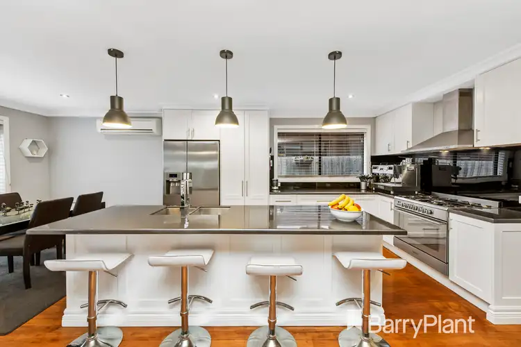 36 Morris Street, Melton South VIC 3338