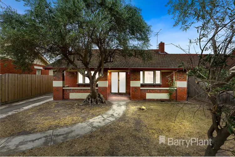 8 Bain Avenue, Coburg North VIC 3058