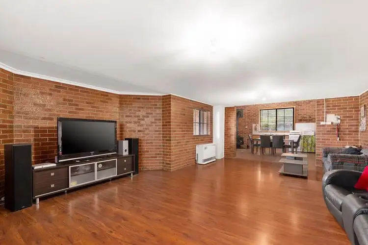 Sixth view of Homely house listing, 5 Akima Close, Greensborough VIC 3088