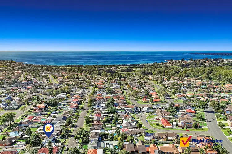 40 Strata Avenue, Barrack Heights NSW 2528