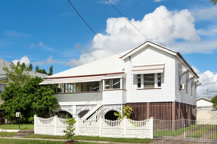 11 Douglas Street, Greenslopes QLD 4120