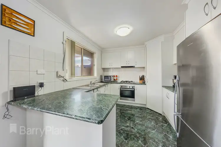 Third view of Homely unit listing, 2/6 Pennell Avenue, St Albans VIC 3021