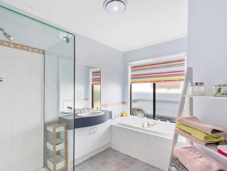 Fifth view of Homely house listing, 1 Pendle Close, Narre Warren South VIC 3805
