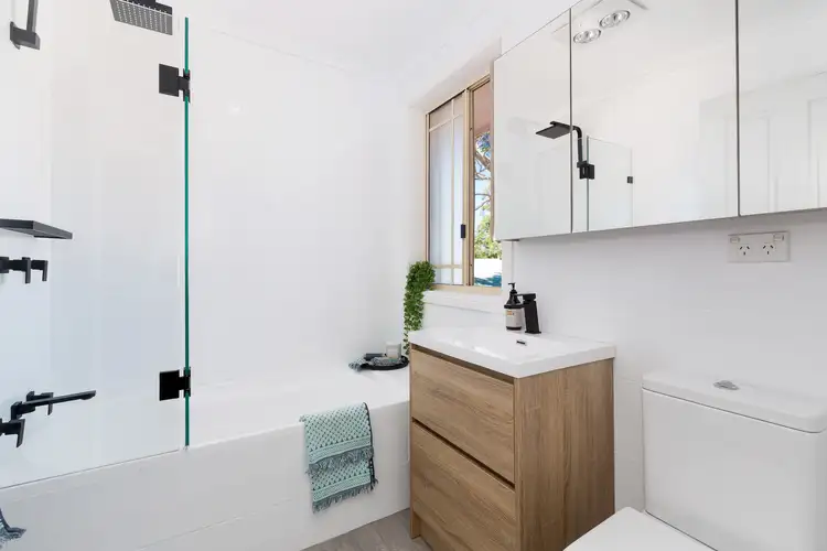 Fourth view of Homely townhouse listing, 2/11 Frobisher Avenue, Caringbah NSW 2229