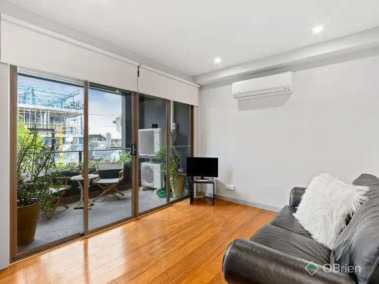 Fourth view of Homely apartment listing, 1/11 Railway Crescent, Hampton VIC 3188