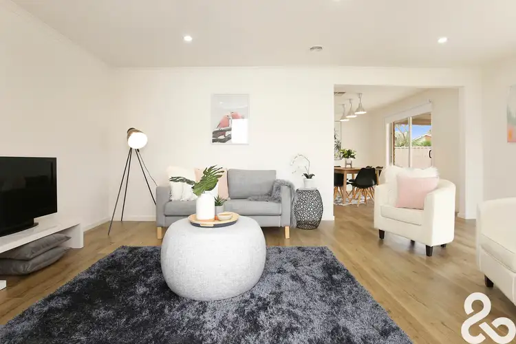 Second view of Homely house listing, 19 Horseshoe Crescent, Epping VIC 3076