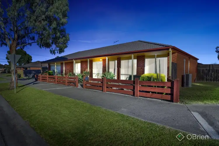 34 Bushlark Drive, Carrum Downs VIC 3201