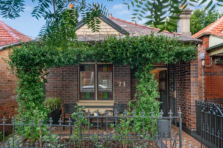 71 Macaulay Road, Stanmore NSW 2048