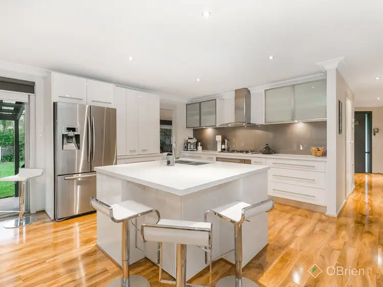 Second view of Homely house listing, 5 Pitta Place, Carrum Downs VIC 3201