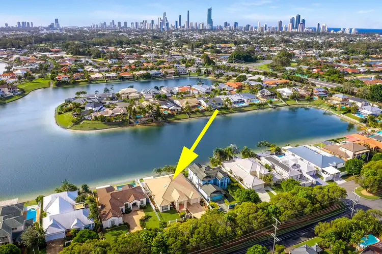 90 Cypress Drive, Broadbeach Waters QLD 4218