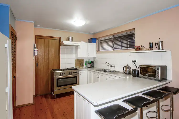 Fifth view of Homely house listing, 2 Mountain View Avenue, Narara NSW 2250