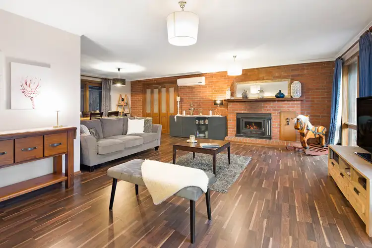 Fourth view of Homely house listing, 4 Kenarra Court, Hurstbridge VIC 3099