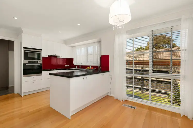 4/9-11 Devon Drive, Doncaster East VIC 3109