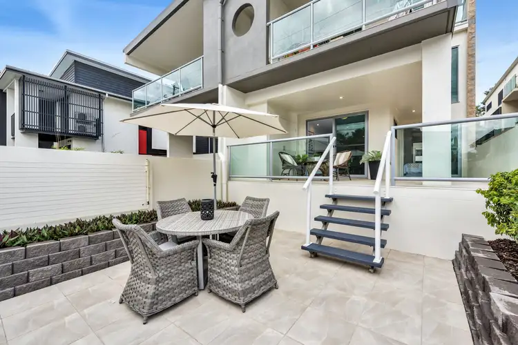 Main view of Homely unit listing, 2/51 Lambert Road, Indooroopilly QLD 4068