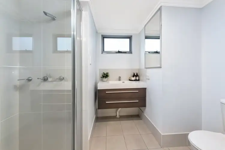 Sixth view of Homely unit listing, 2/51 Lambert Road, Indooroopilly QLD 4068