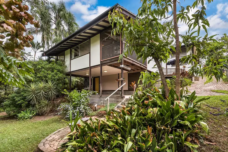 157 Burbong Street, Chapel Hill QLD 4069