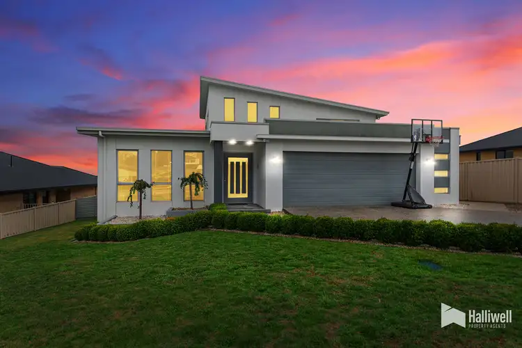 19 Young Street, East Devonport TAS 7310
