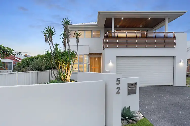 52 Bar Beach Avenue, Bar Beach NSW 2300
