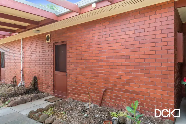 Main view of Homely unit listing, 2/10 Drechsler Street, Flora Hill VIC 3550