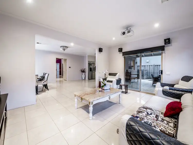 Fifth view of Homely house listing, 11 Nolan Court, Sandhurst VIC 3977