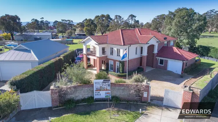 3 Sanctuary Court, Longwarry VIC 3816