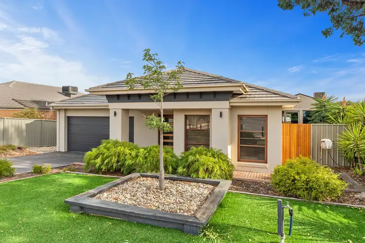 Main view of Homely house listing, 2 Klim Avenue, Kangaroo Flat VIC 3555